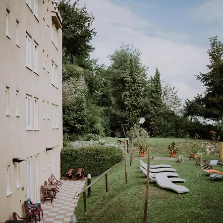 Kapuzinergarten Panoramahotel 3* Breisach