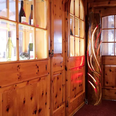 酒店 Kapuzinergarten Panoramahotel 莱茵河畔的布赖萨赫