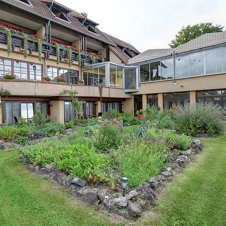 Kapuzinergarten Panoramahotel 酒店 莱茵河畔的布赖萨赫