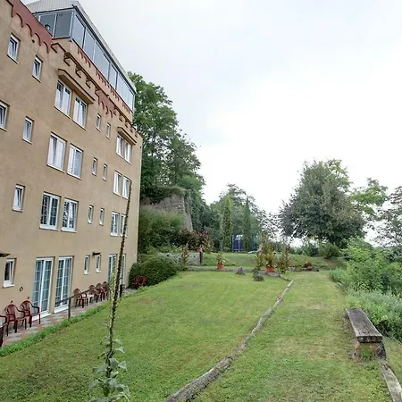 Kapuzinergarten Panoramahotel 3*